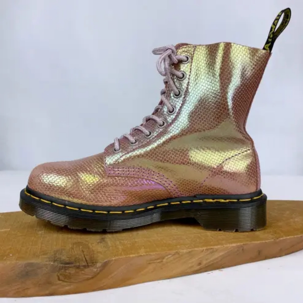 Dr. Martens 1460 Pink Iridescent Pascal Boots Duo Chrome Mermaid Snake Scale US7